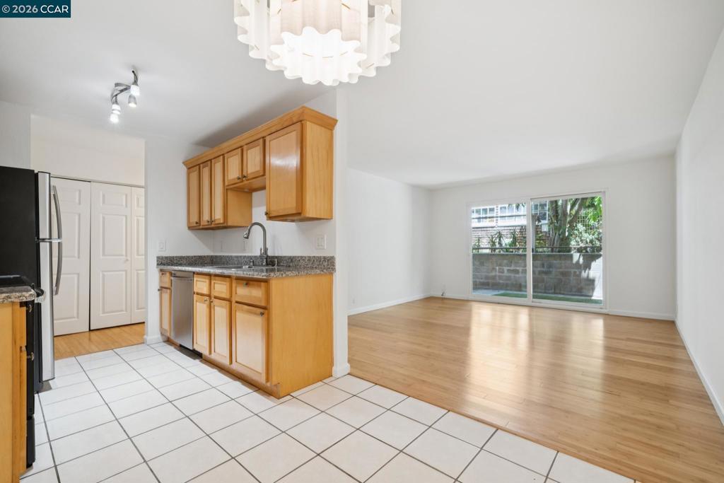 150 Pearl St 122 — photo
