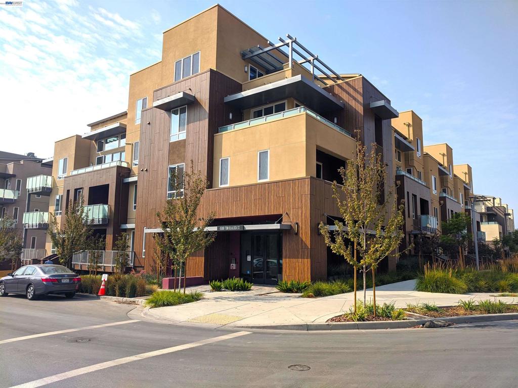 45188 Tom Blalock Street 103 — photo