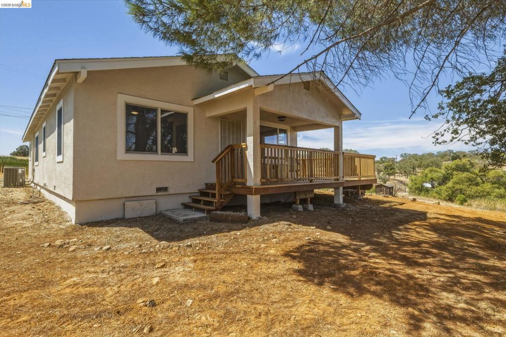 12022 La Grange Rd — photo