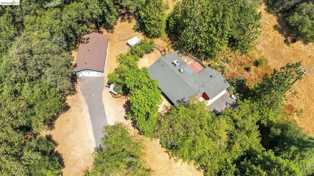 19318 Mira Monte Rd — photo