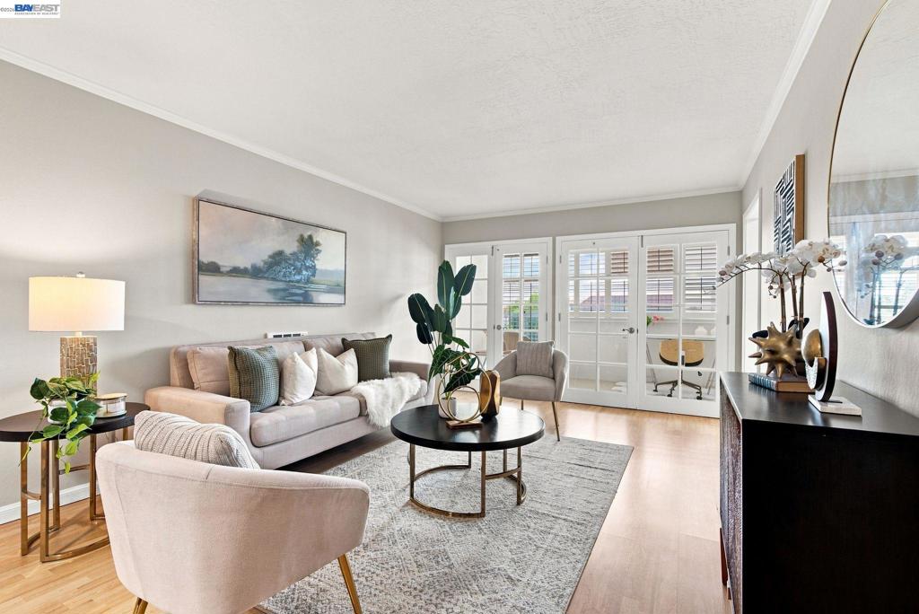 2137 Otis Dr 101 — photo