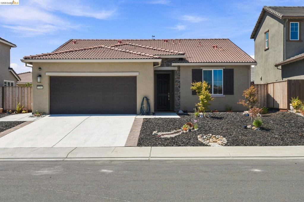 5386 Clauzetto Way — photo