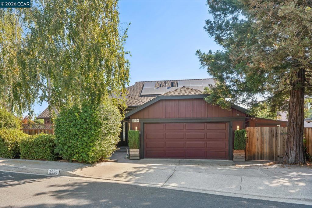 2554 Holly View Ct — photo