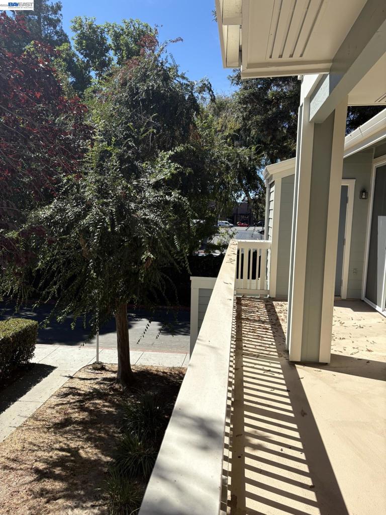 3663 Oakwood Ter 211 — photo