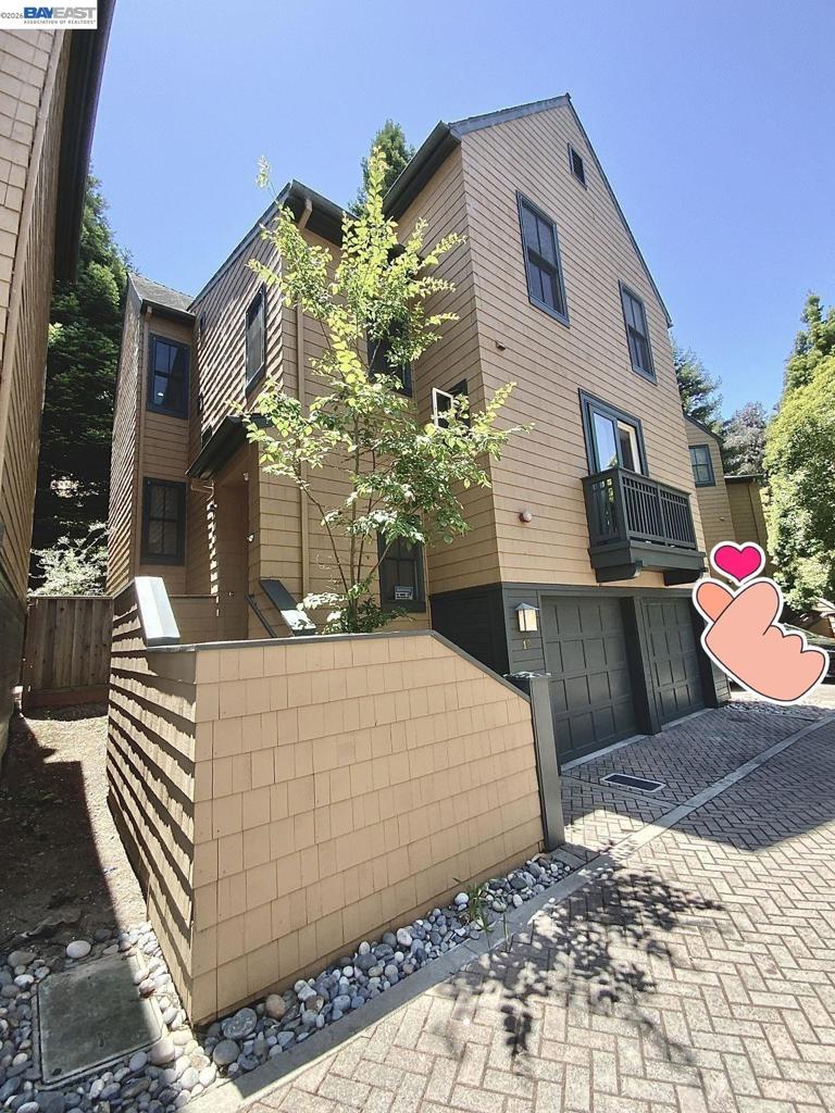 19 Edgewood Pl — photo