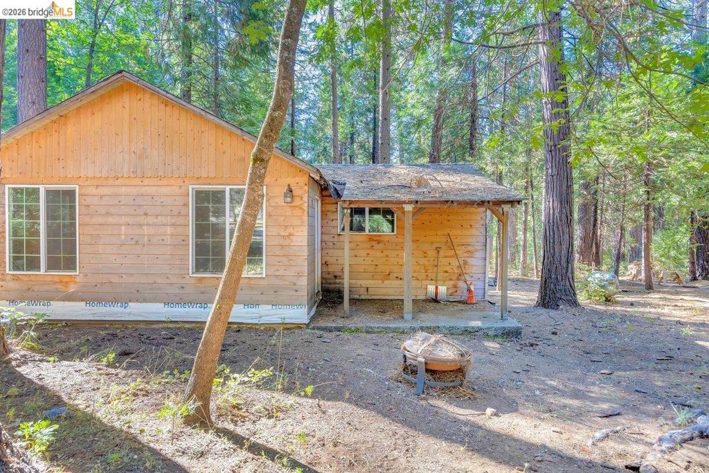 2845 Pine Dr — photo