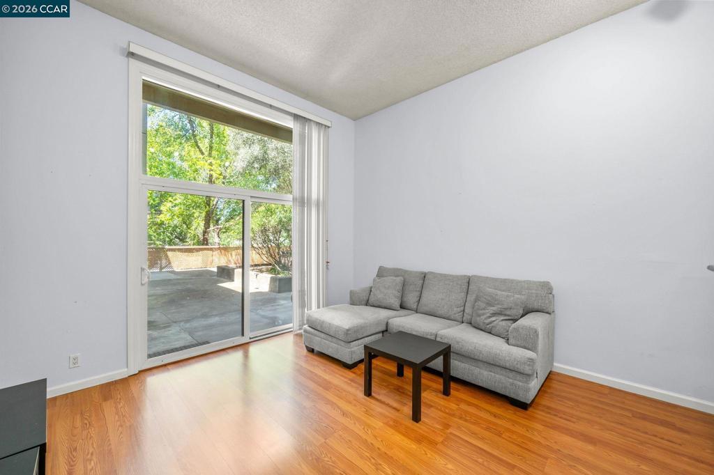 460 N Civic Dr 301 — photo