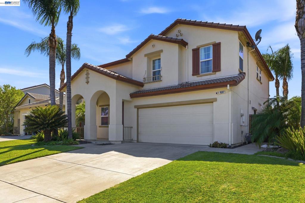 4597 Bonsai Ave — photo