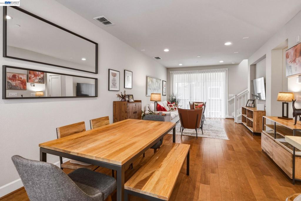 389 Basswood Cmn 11 — photo
