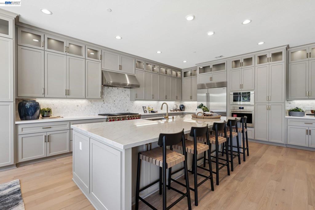 2690 Bay View Drive — photo