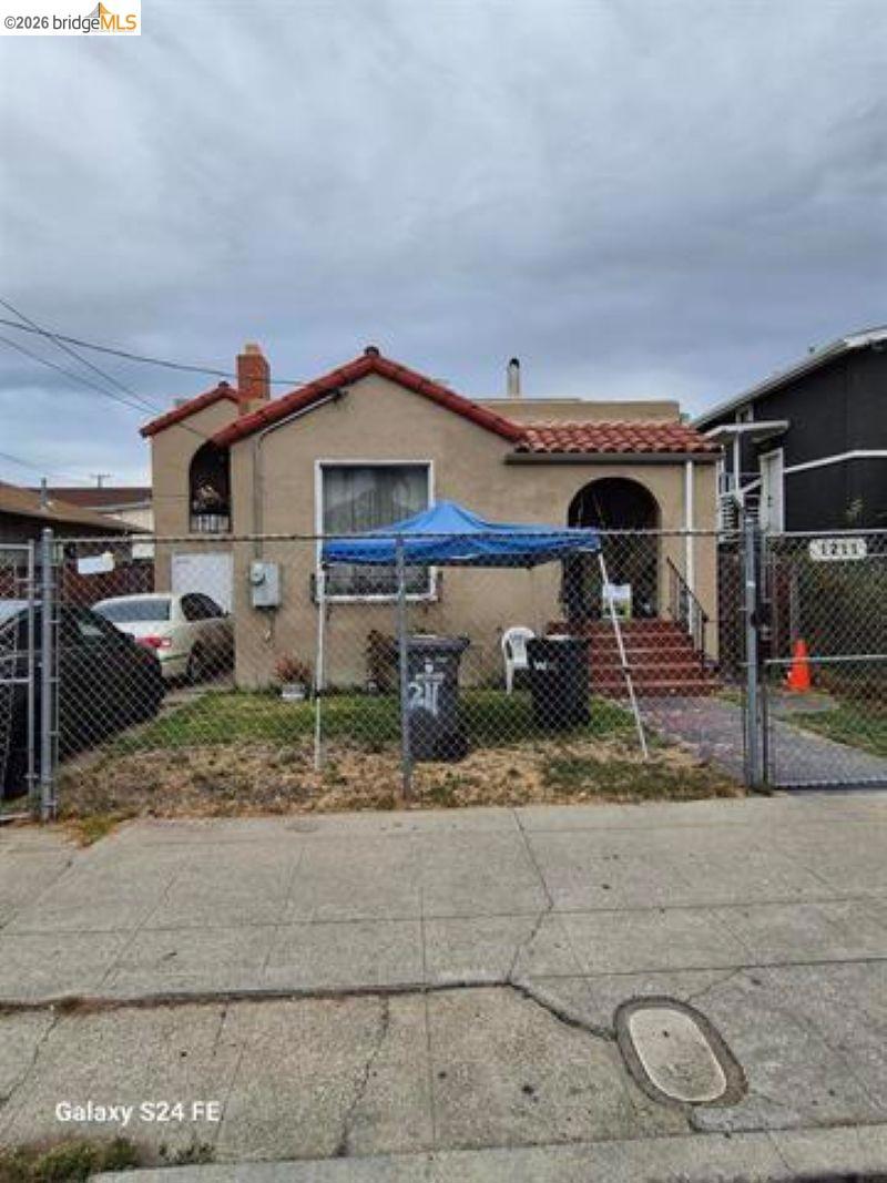 1211 96th Ave — photo
