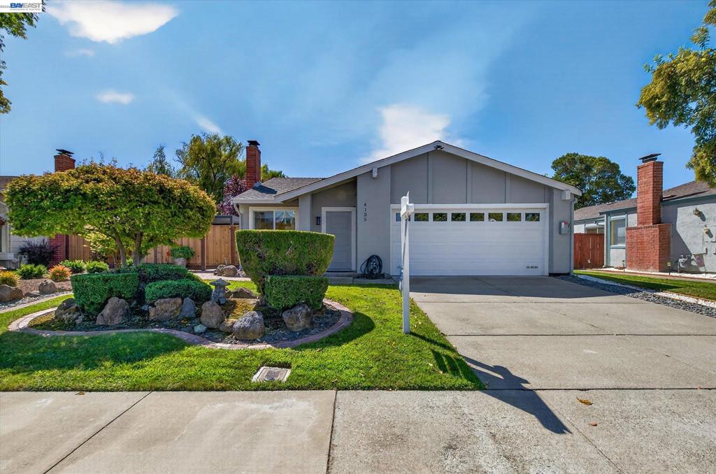 4135 Bishop Pine Way — photo