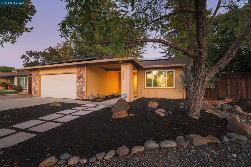 3500 Monterey Court — photo