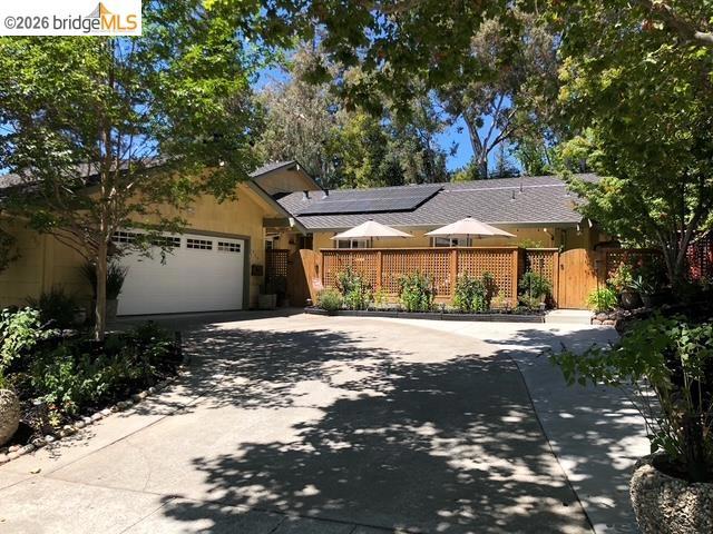 559 Morninghome Rd — photo
