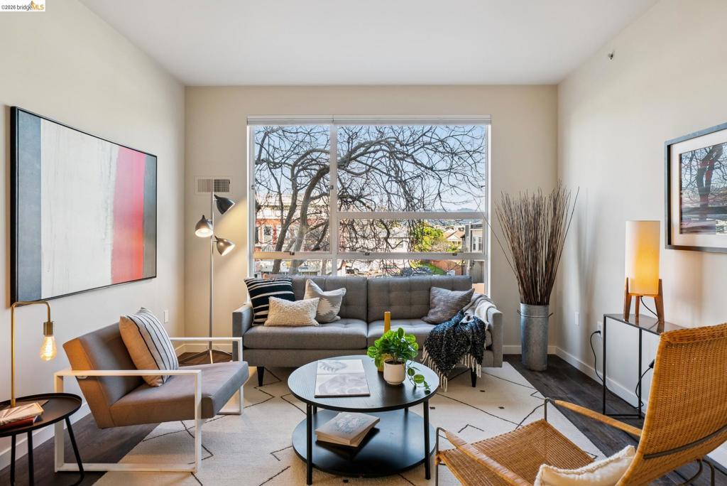 6465 San Pablo Ave Unit 203 — photo
