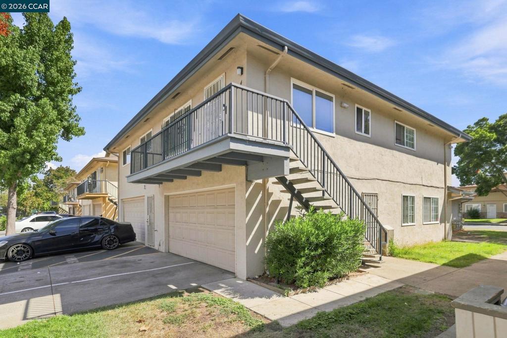 2118 Peppertree Way 4 — photo
