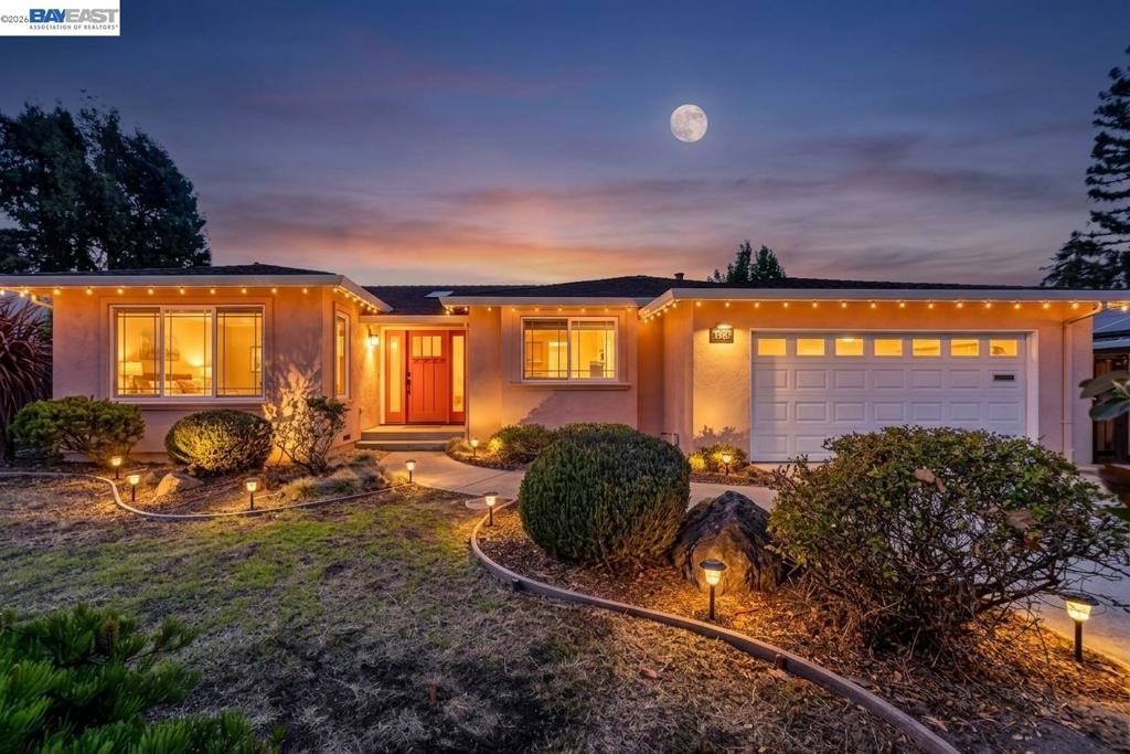 42635 Sully St — photo