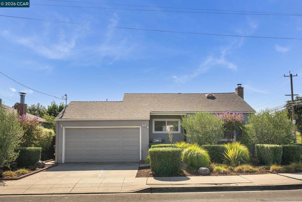 1801 Campbell Ave — photo