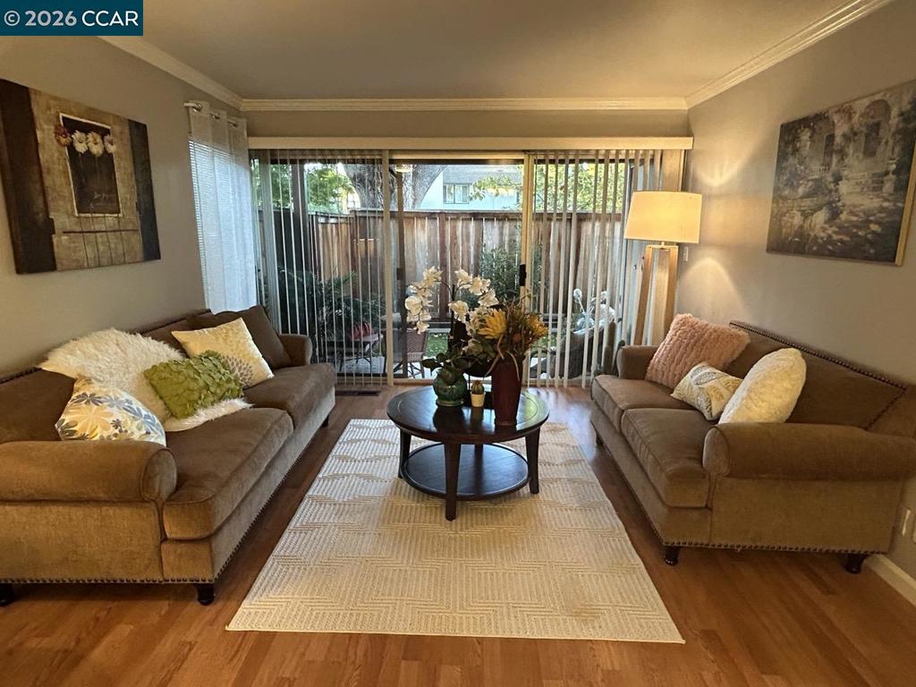 34 Massolo Dr B — photo