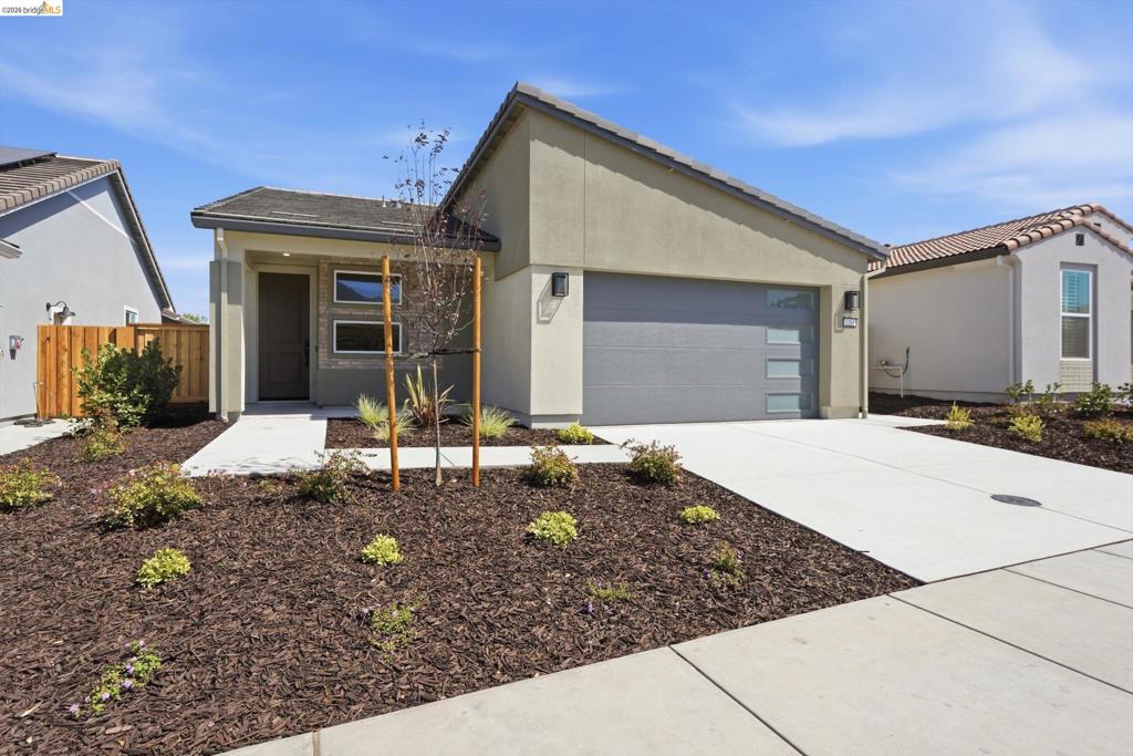 1164 Patriot Way — photo