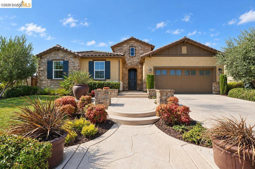 5457 Mountain Ridge Way — photo