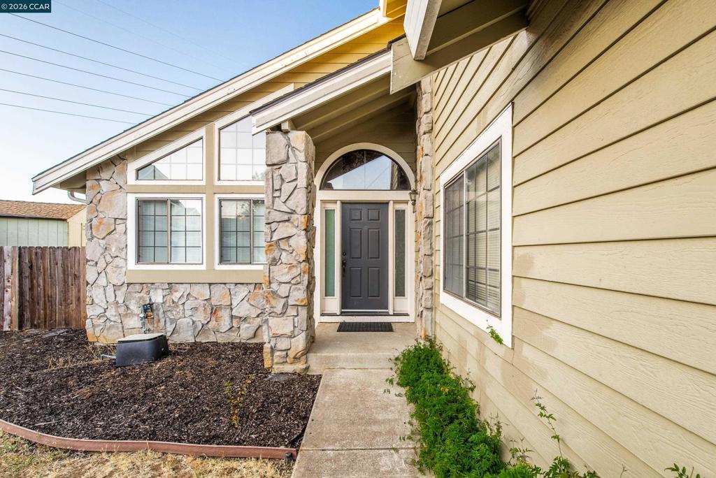 354 Saybrook, Vallejo, CA 94591 — photo 2
