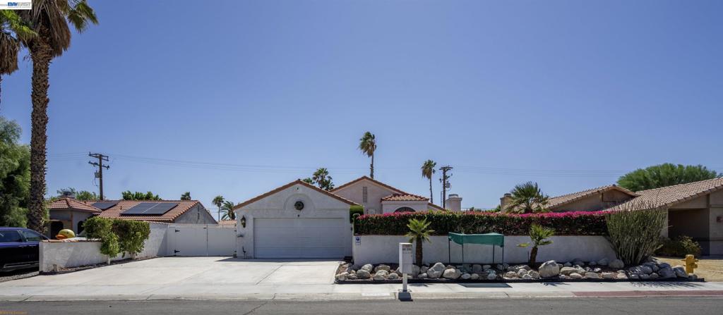 67715 Medano Rd — photo