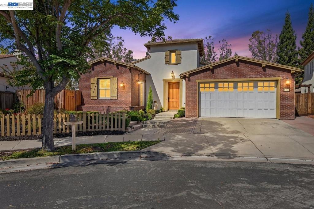 1135 Blue Spur Cir — photo