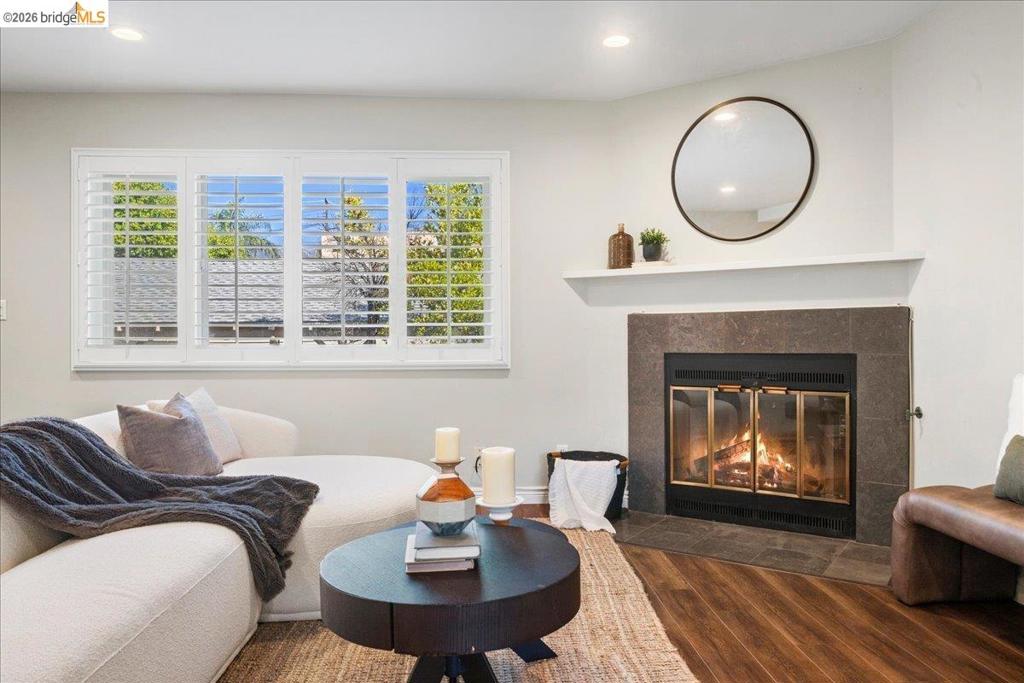 163 N Parkwood Ave Apt 3 — photo