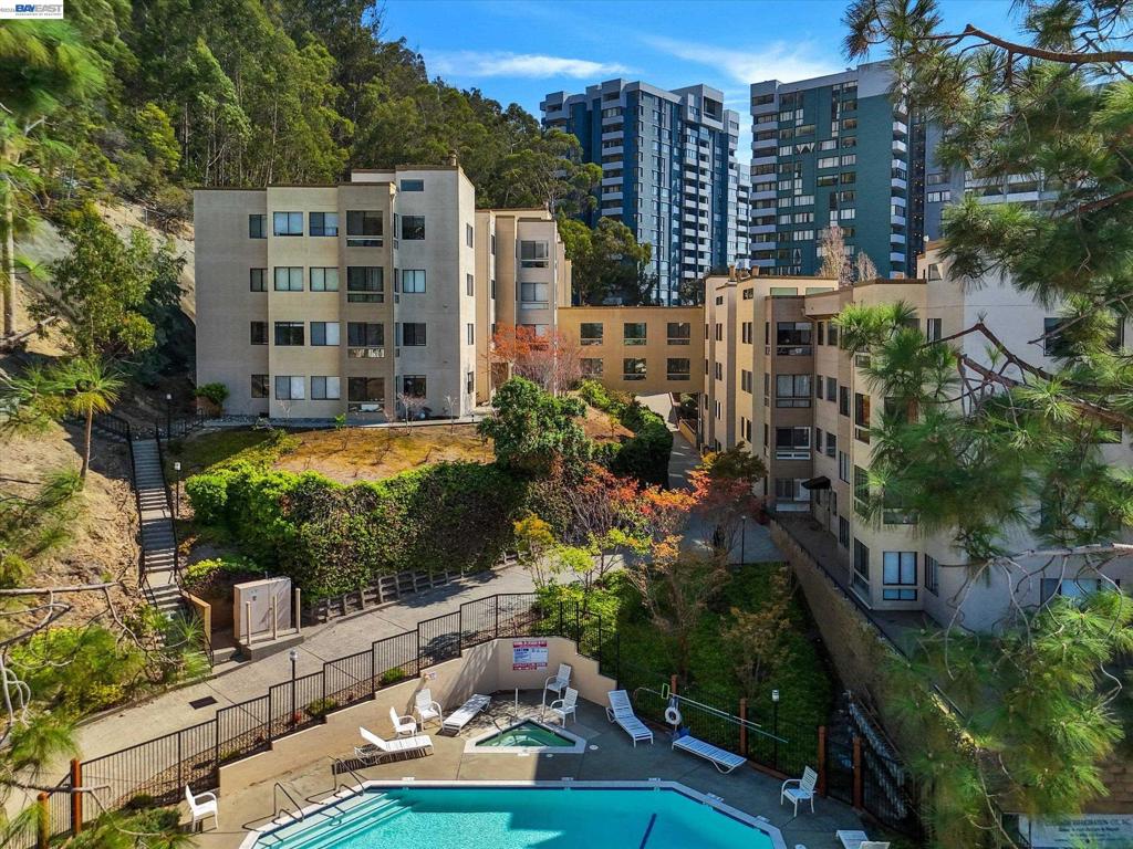 545 Pierce St Unit 3204 — photo