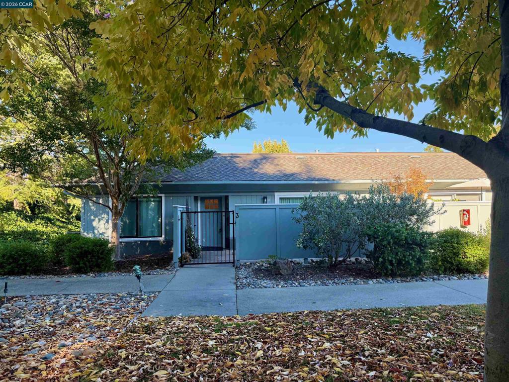 1108 Leisure Ln Unit 3 — photo