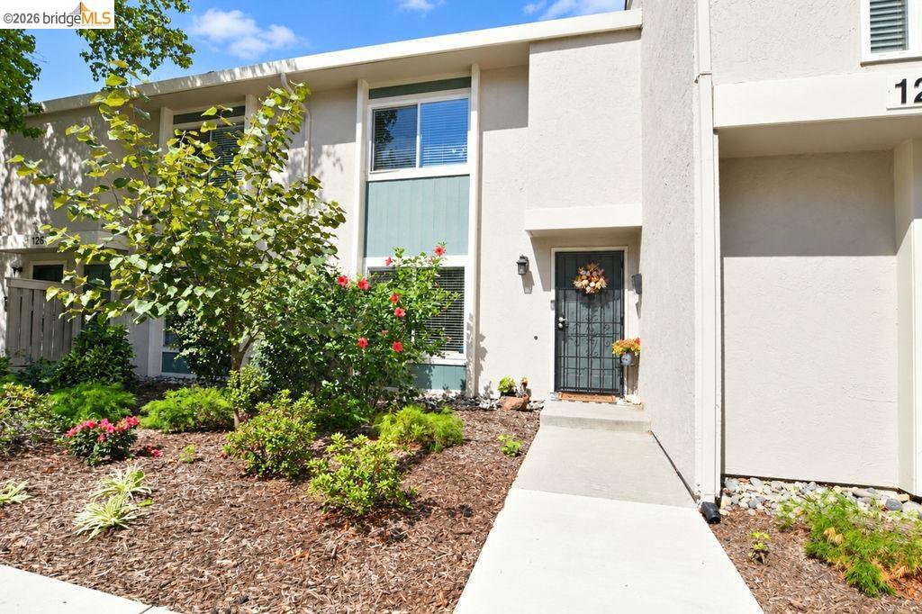 1261 Pine Creek Way C — photo