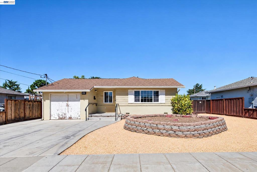 3470 Pestana Way — photo