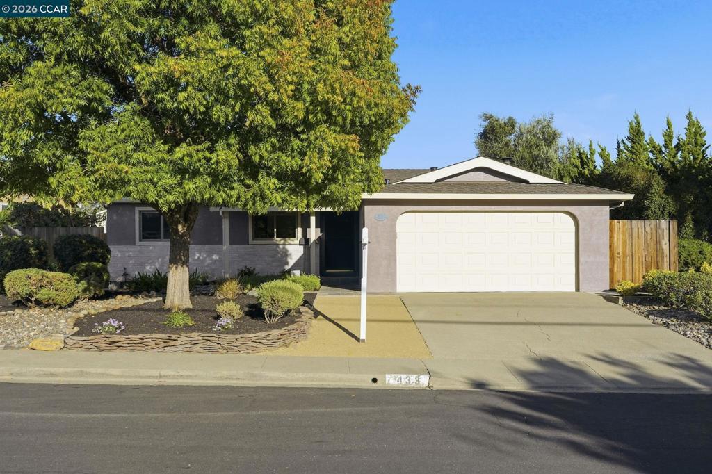 433 Lassen Dr — photo