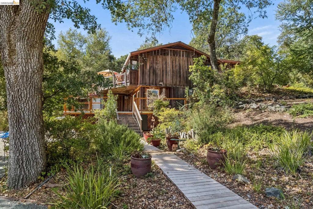 3625 Madrone Dr — photo