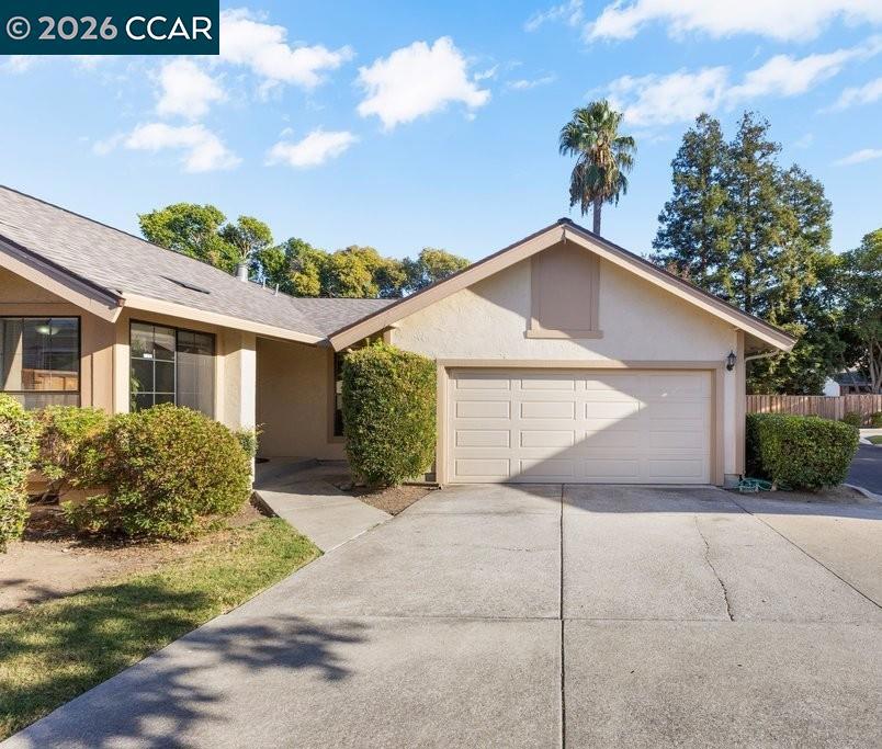 953 Bridgecrossing Way — photo