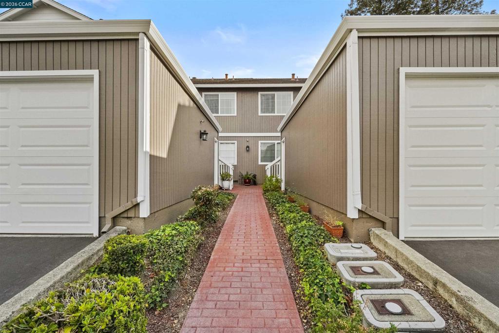 565 Lori Dr Unit 50 — photo