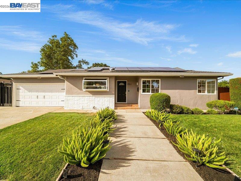 7711 Firebrand Dr — photo