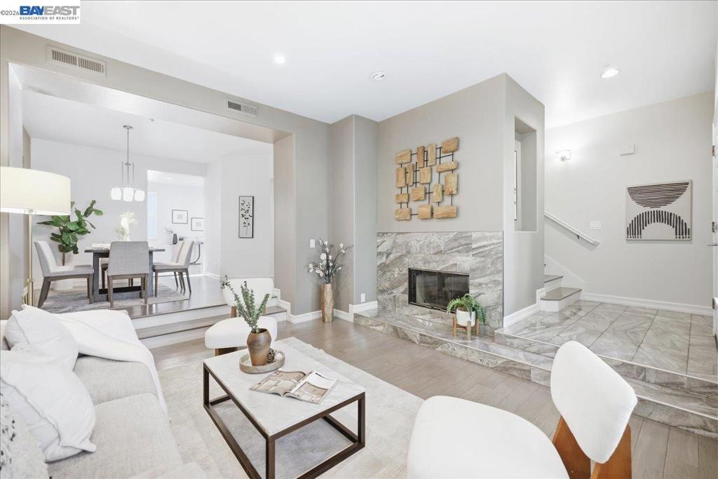 433 Camille Cir Unit 15 — photo