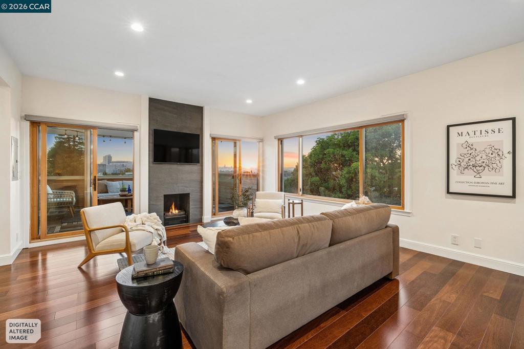 424 Orange St Unit 401 — photo