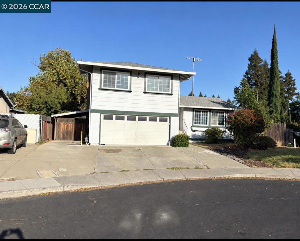190 Huntington Drive — photo