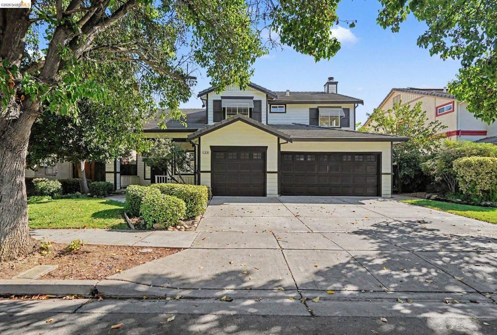 160 Malaga Way — photo