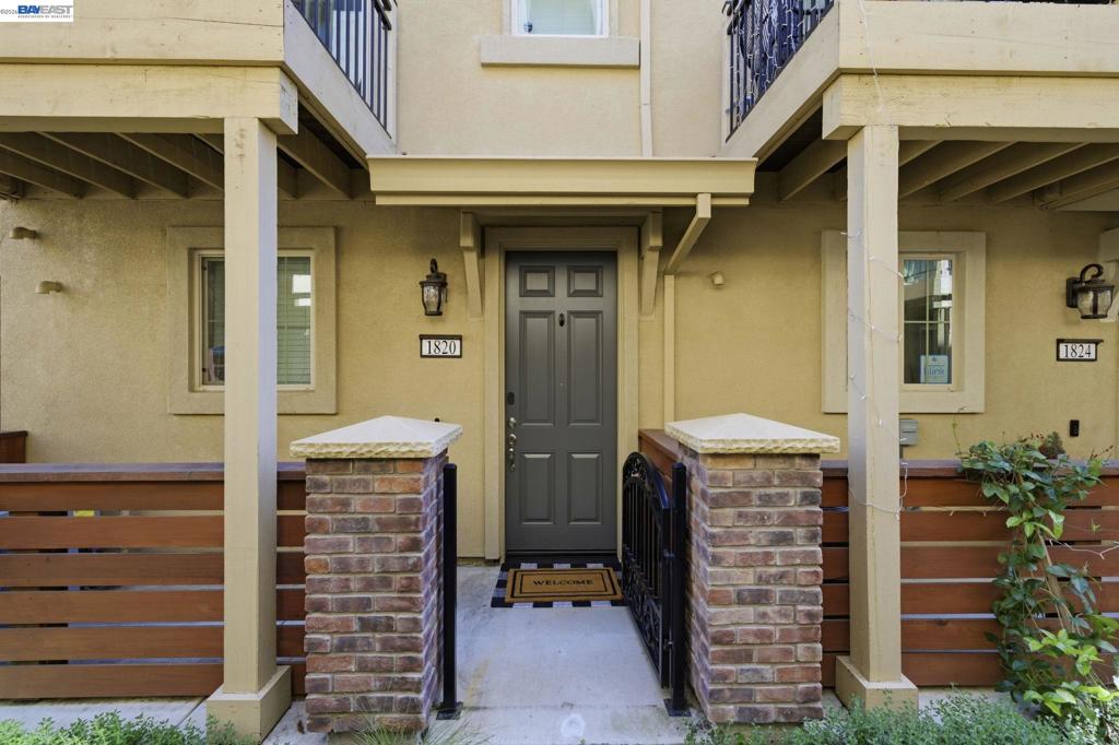 1820 Enclave Pl — photo