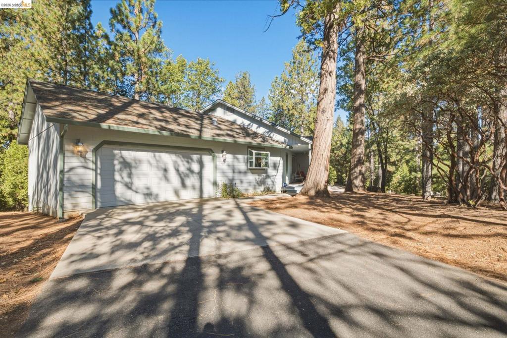 24076 S Bear Clover Ct. — photo