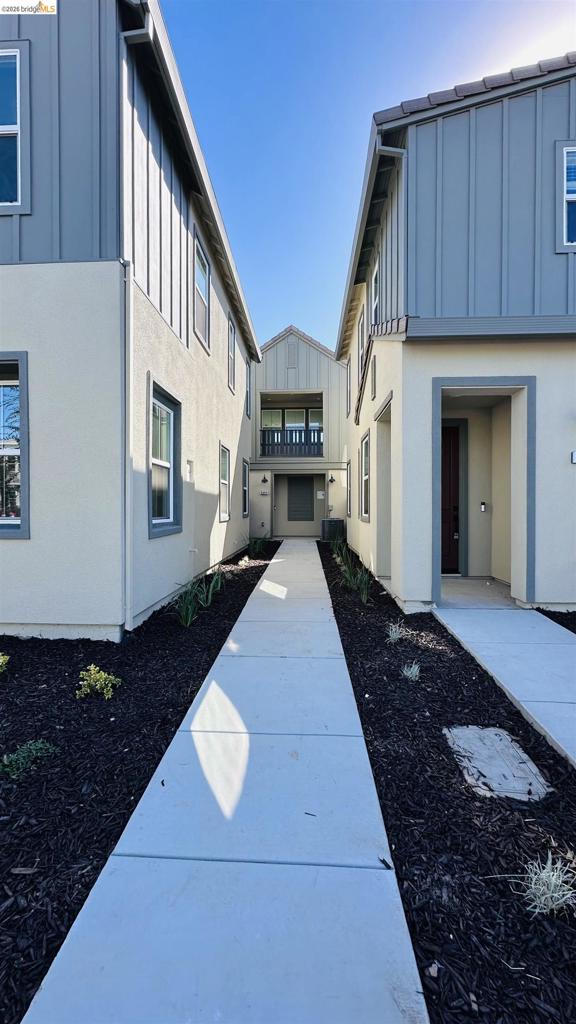 2406 Garden Farms Ave — photo