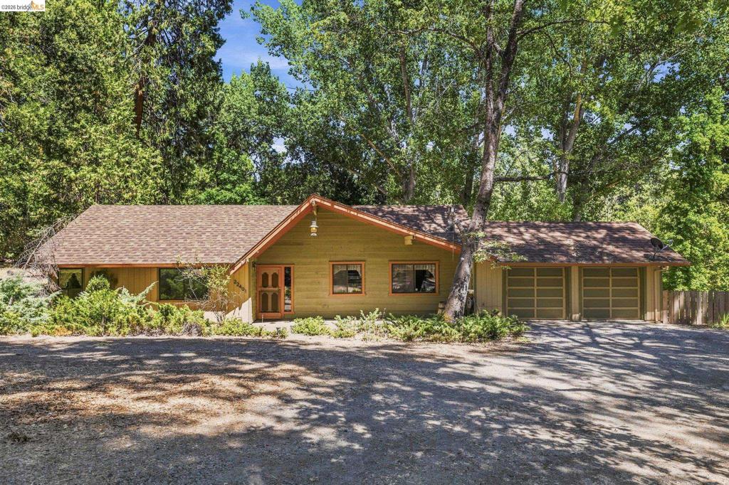 22401 S Fork, Sonora, CA 95370