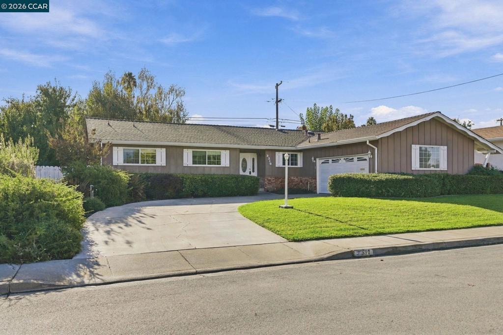 3310 Lancashire Pl — photo