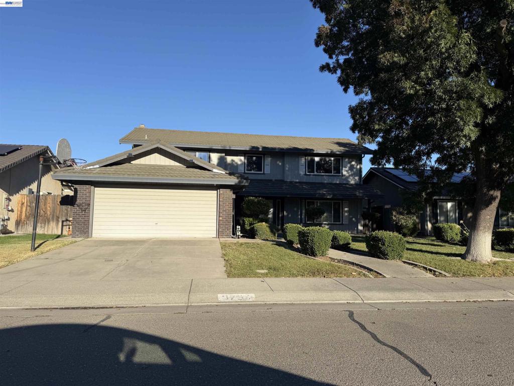 9754 Northridge Way — photo