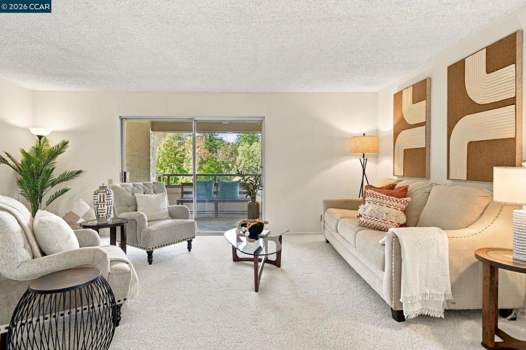 1129 Avenida Sevilla Unit 3C — photo