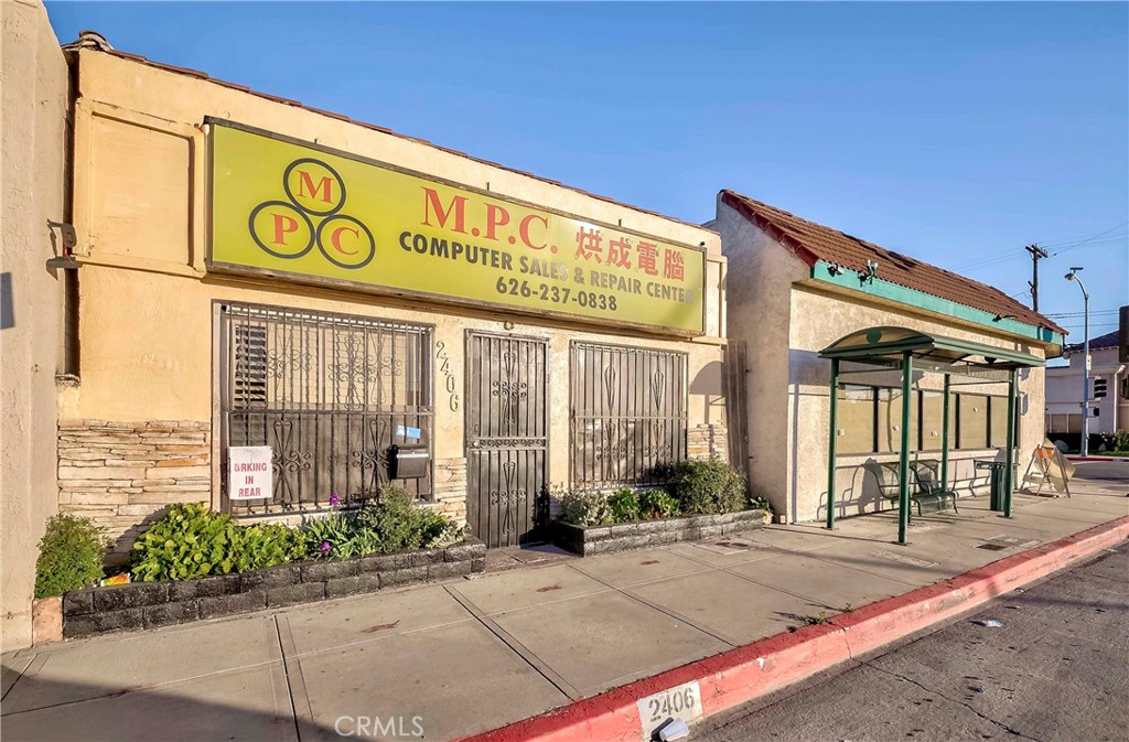 2406 San Gabriel — photo